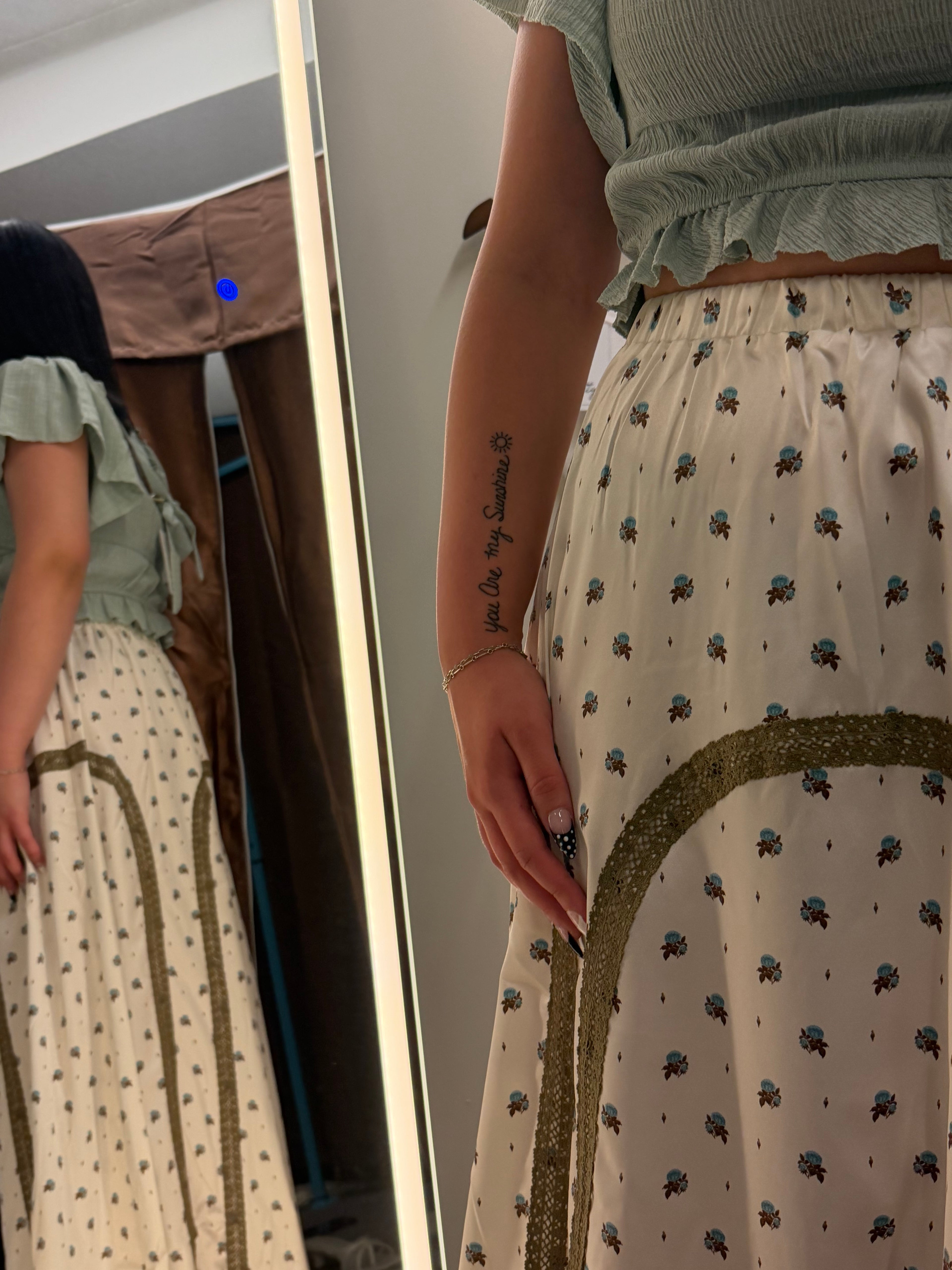 Ravina Skirt